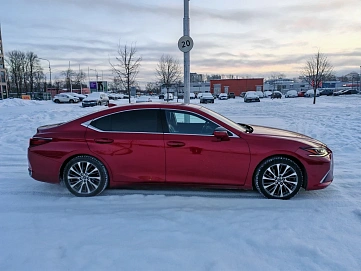Lexus ES, 2019г, передний привод, автомат