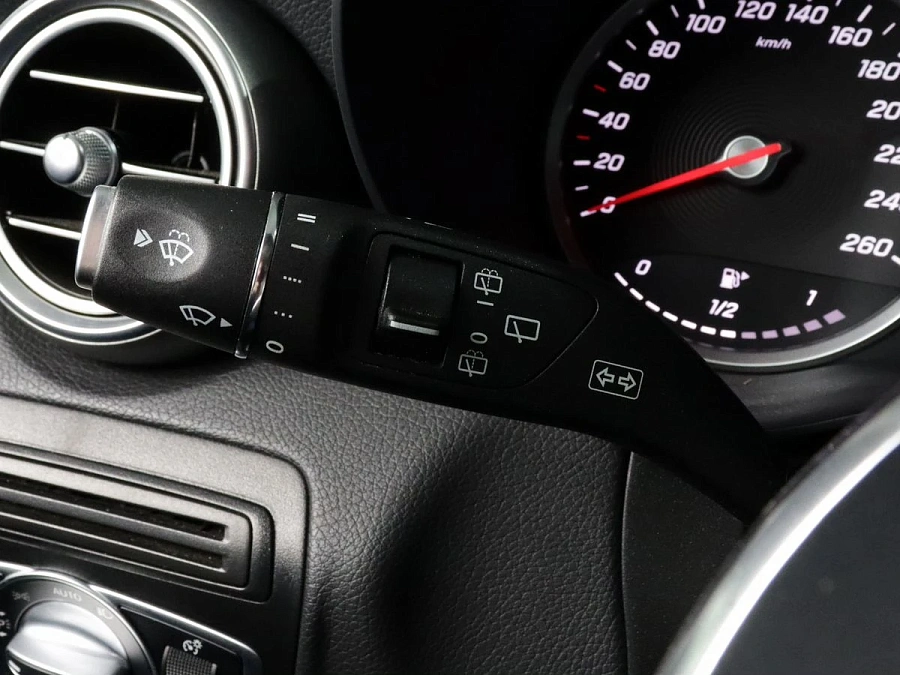 Mercedes-Benz GLC, 2022г., полный привод, автомат