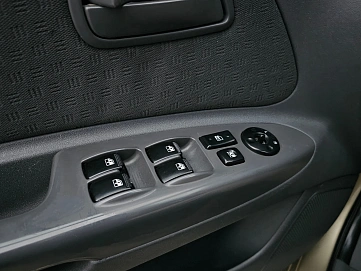 Kia Rio, 2006г, передний привод, автомат