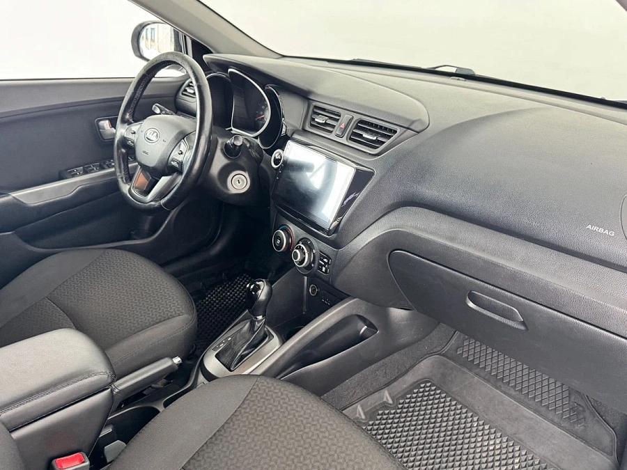 Kia Rio, 2015г., передний привод, автомат