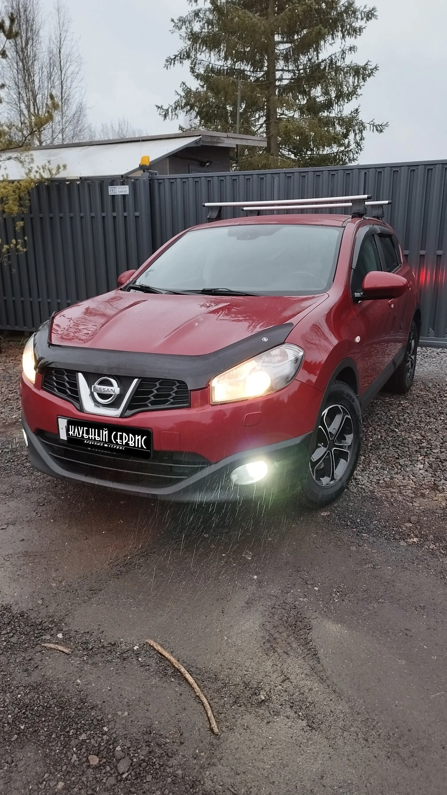 Nissan Qashqai, 2012г., передний привод, вариатор