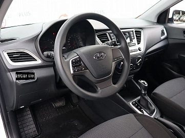 Solaris HS, 2024г, передний привод, автомат