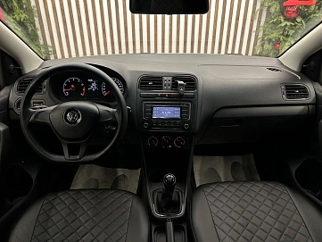 Volkswagen Polo, 2019г, передний привод, механика