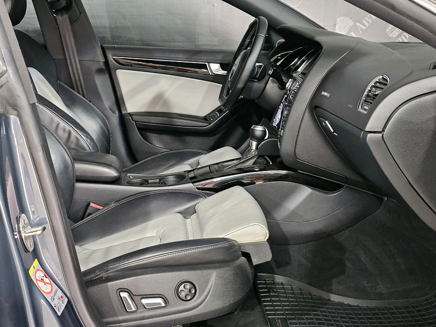 Audi A5, 2009г., полный привод, робот
