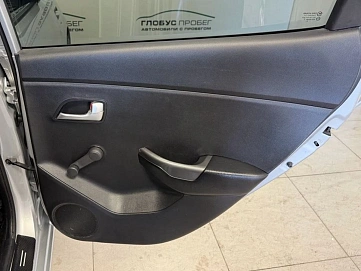 Kia Rio, 2013г., передний привод, автомат
