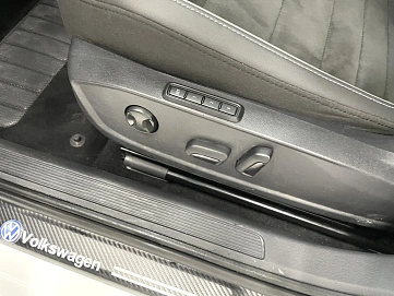 Volkswagen Jetta, 2022г, передний привод, автомат