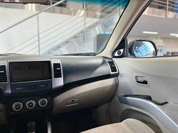 Mitsubishi Outlander, 2007г, полный привод, автомат