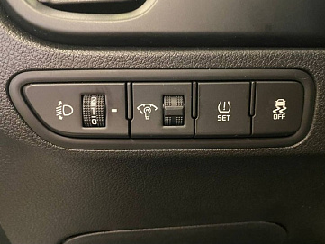 Kia , 2021г., передний привод, автомат