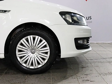 Volkswagen Polo, 2018г, передний привод, механика