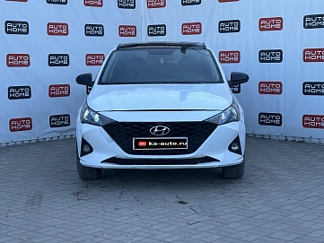 Hyundai Solaris, 2018г., передний привод, автомат
