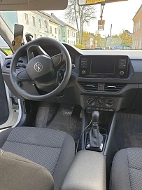 Volkswagen Polo, 2020г, передний привод, автомат