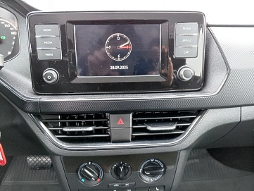 Volkswagen Polo, 2021г, передний привод, автомат