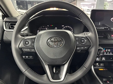Toyota RAV4, 2025г., полный привод, вариатор