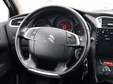 Citroen C4, 2011г, передний привод, механика