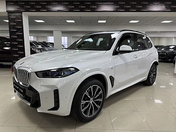 BMW X5, 2024г, полный привод, автомат