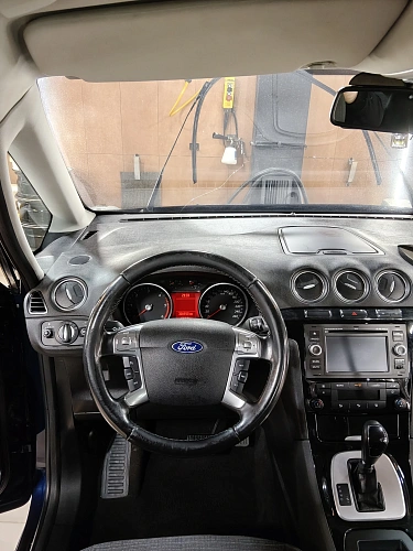 Ford Galaxy, 2012г, передний привод, автомат