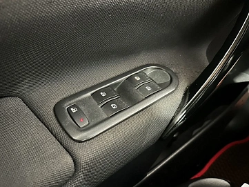 Renault Megane, 2007г, передний привод, механика