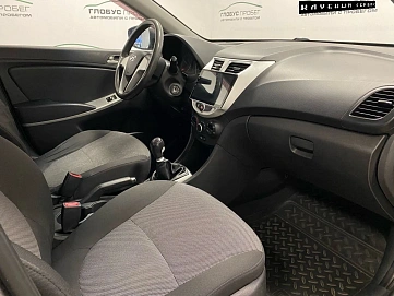 Hyundai Solaris, 2011г, передний привод, механика