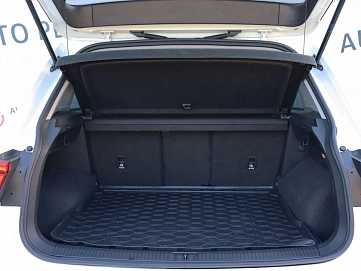 Volkswagen Tiguan, 2019г, передний привод, механика