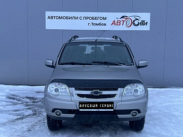 Chevrolet Niva, 2013г, полный привод, механика