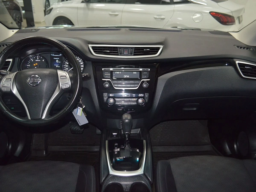 Nissan Qashqai, 2018г., передний привод, вариатор