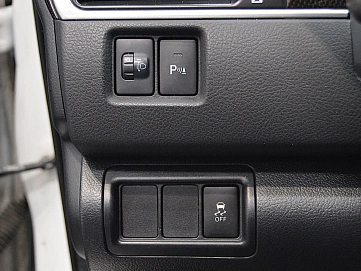 Toyota Camry, 2017г, передний привод, автомат