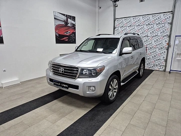 Toyota Land Cruiser, 2012г, полный привод, автомат