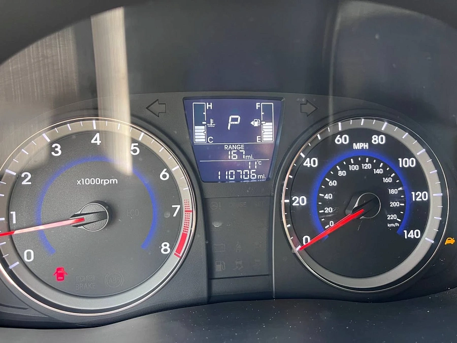Hyundai Solaris, 2017г., передний привод, автомат