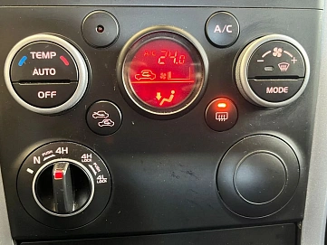 Suzuki Grand Vitara, 2011г, полный привод, механика