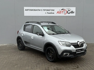 Renault , 2022г., передний привод, вариатор