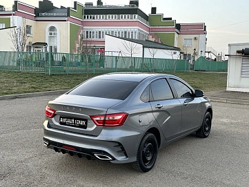 Lada (ВАЗ) Vesta, 2016г, передний привод, механика