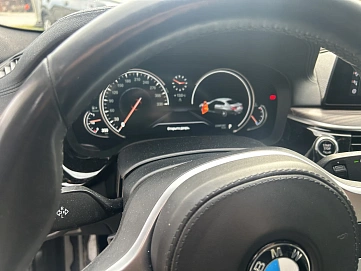 BMW 5 серии, 2017г, полный привод, автомат