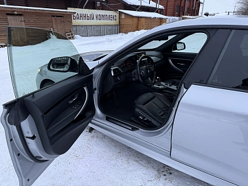 BMW 3 серии, 2019г, полный привод, автомат
