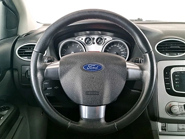 Ford Focus, 2010г, передний привод, механика