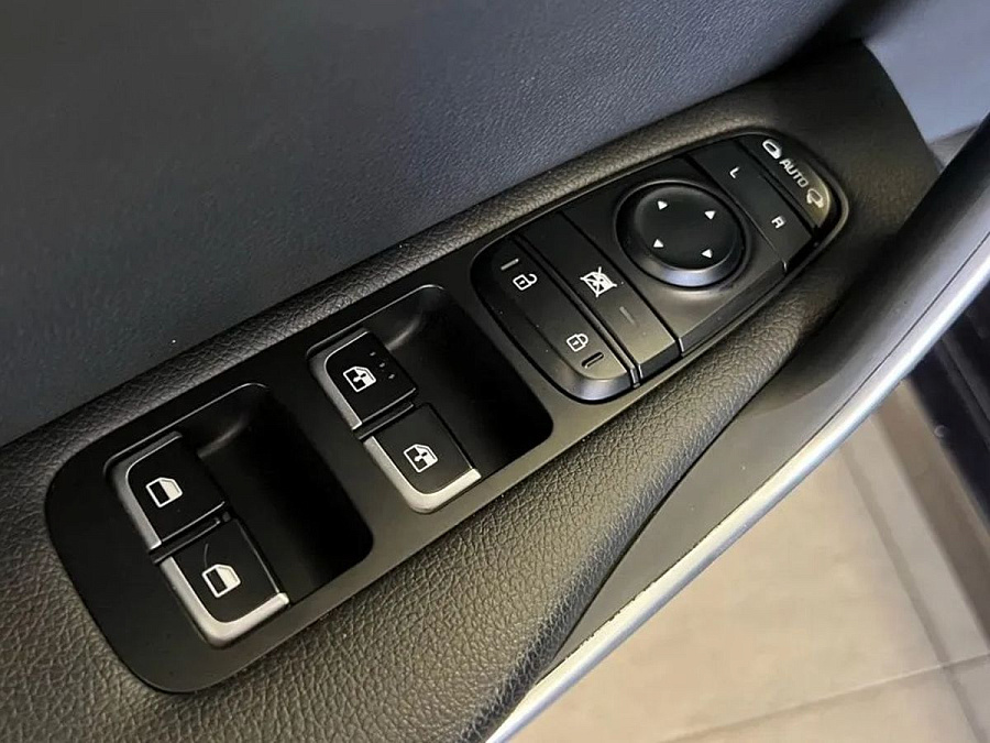Kia , 2019г., передний привод, автомат