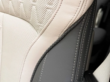 BMW X7, 2025г, полный привод, автомат