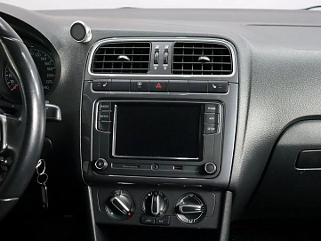Volkswagen Polo, 2019г, передний привод, автомат