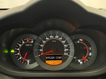 Toyota RAV4, 2010г, полный привод, автомат