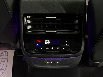 Volkswagen Teramont, 2026г, полный привод, робот