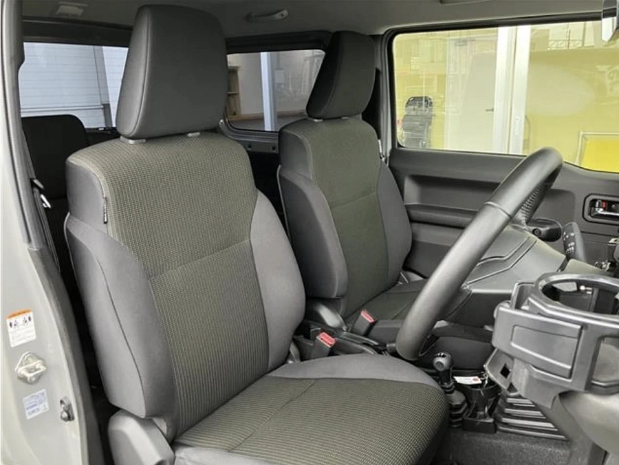 Suzuki Jimny, 2022г., полный привод, механика