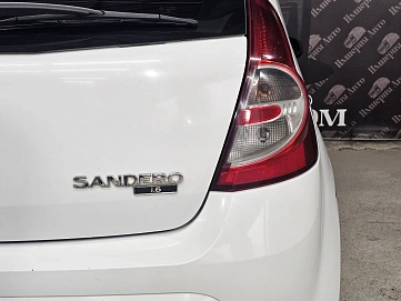 Renault Sandero, 2012г, передний привод, механика