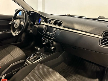 Kia Rio, 2018г, передний привод, автомат