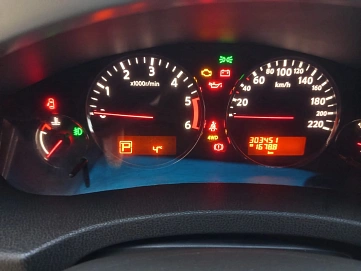 Nissan Pathfinder, 2011г, полный привод, автомат