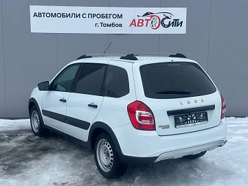 Lada (ВАЗ) , 2023г., передний привод, механика