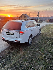 Mitsubishi Outlander, 2013г, полный привод, автомат