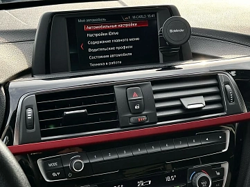 BMW 3 серии, 2018г, задний привод, автомат