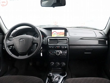 Lada (ВАЗ) Priora, 2015г, передний привод, механика