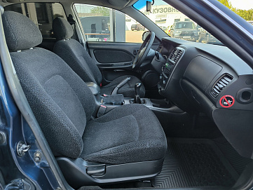Hyundai Sonata, 2006г, передний привод, механика