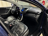 Hyundai Elantra, 2012г., передний привод, автомат