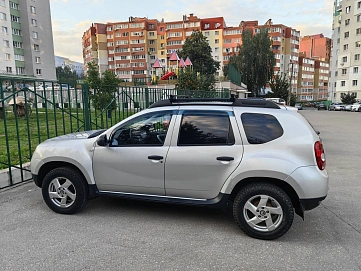 Renault Duster, 2012г, полный привод, механика
